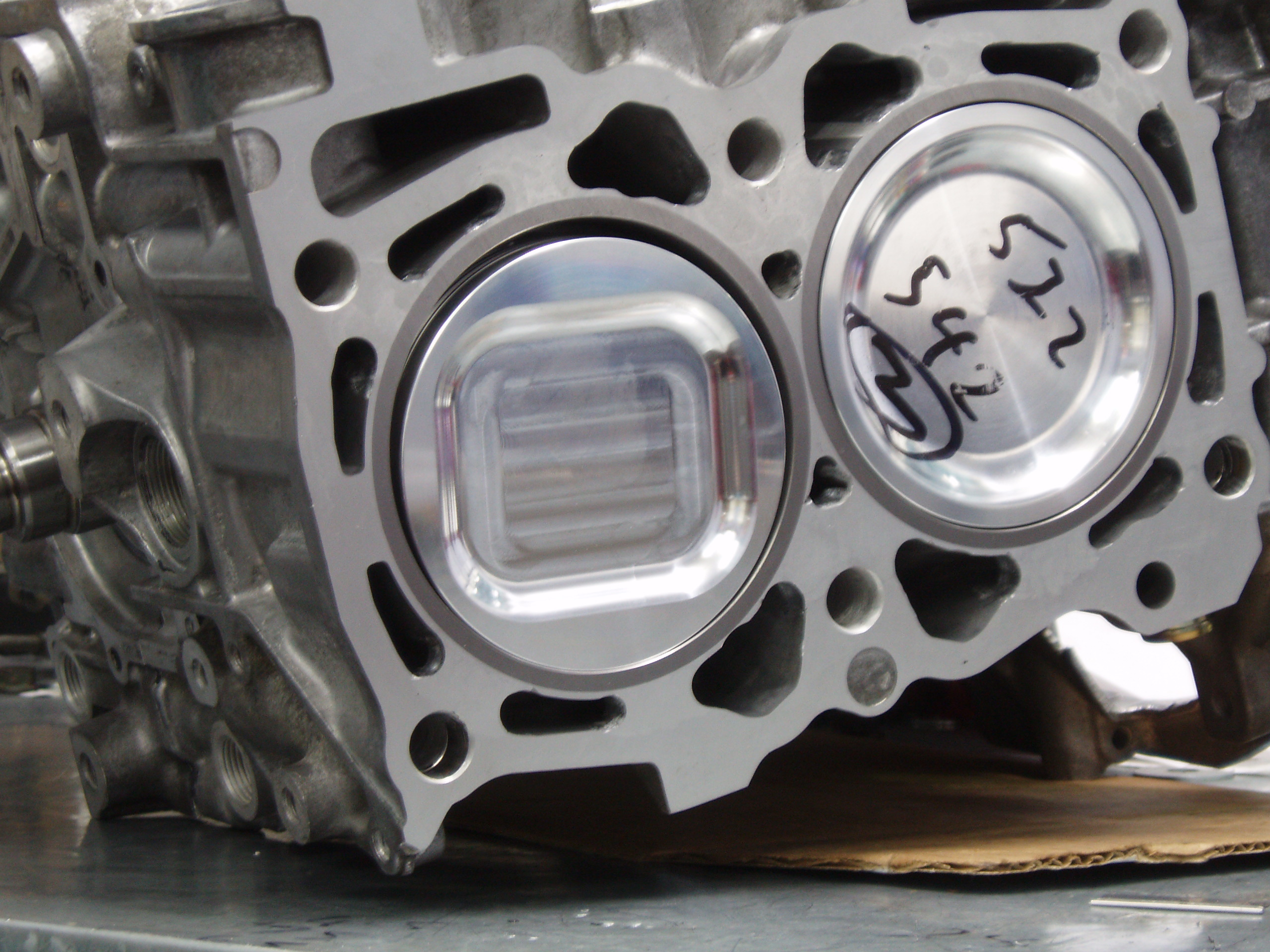 2.5litre piston in 2.8litre sleeved bloc 